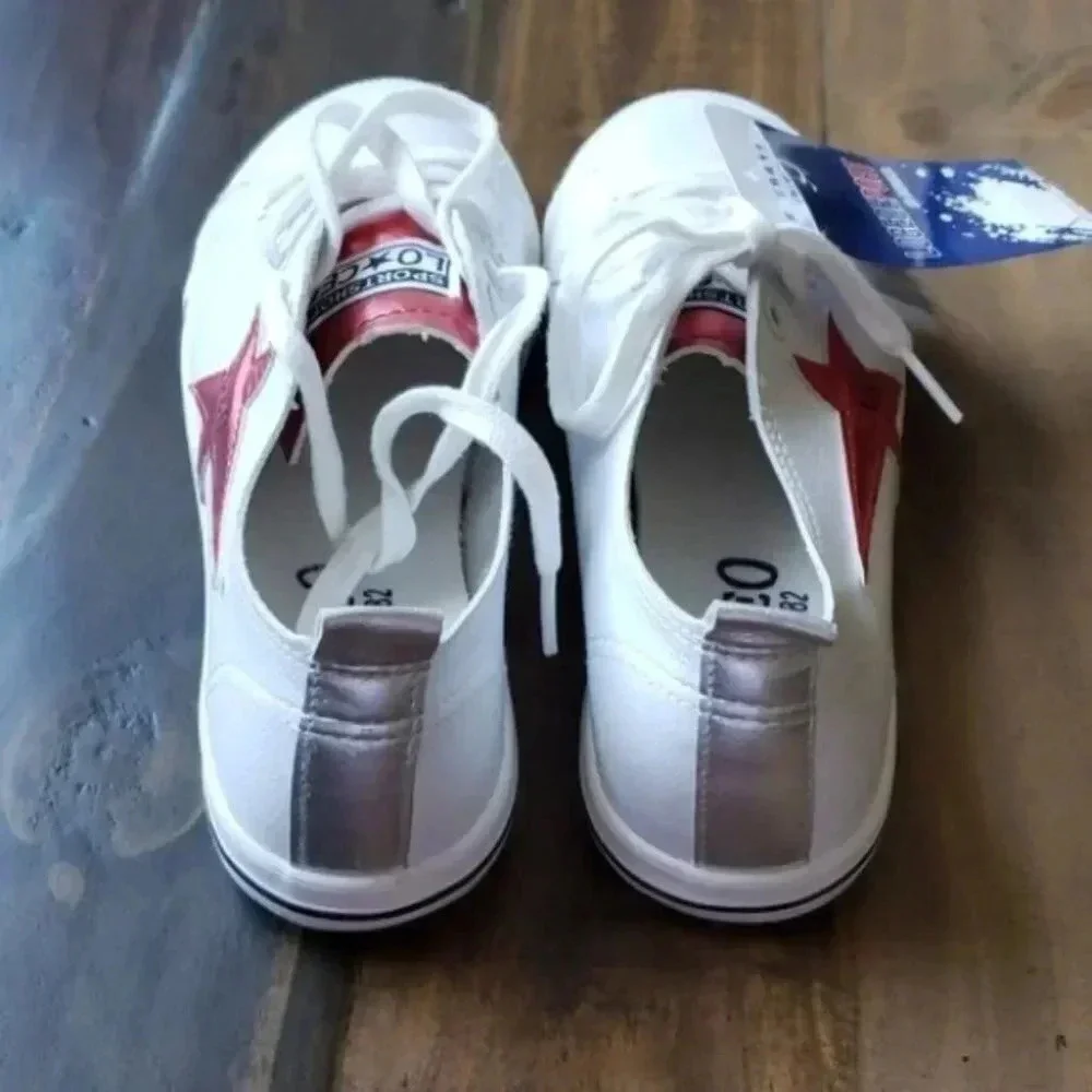 NWT Loceo Low Top Star Fashion Leather Sne…